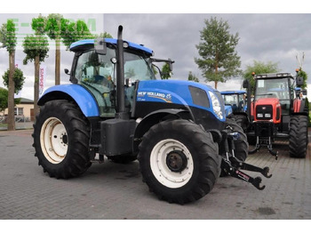 Tracteur agricole New Holland t7.200 rangecommand / price with tax /: photos 3