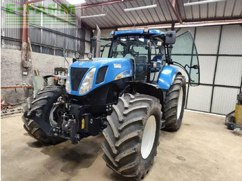 Tracteur agricole NEW HOLLAND T7000