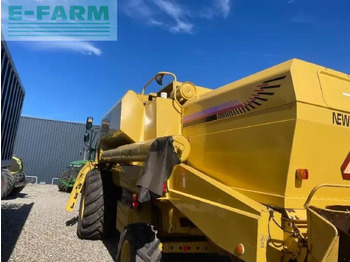 Moissonneuse-batteuse New Holland tx 66: photos 4 Moissonneuse-batteuse New Holland tx 66: photos 4