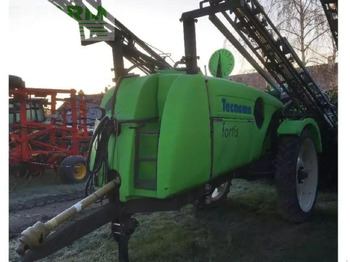 Pulvérisateur traîné TECNOMA