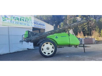 Pulvérisateur traîné TECNOMA