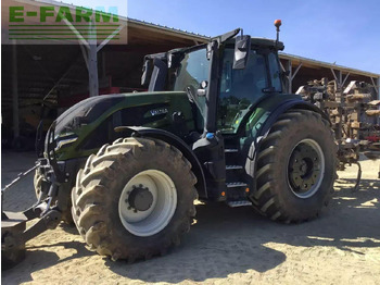 Tracteur agricole VALTRA