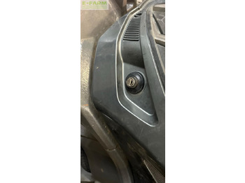 Tracteur agricole VALTRA T234