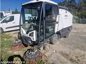 Balayeuse de voirie SCHMIDT