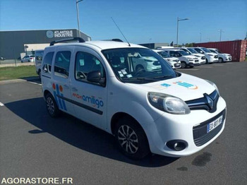 Voiture RENAULT