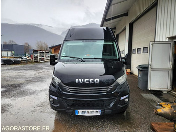 Fourgon utilitaire IVECO Daily 35c21