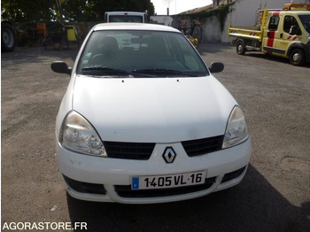 Voiture RENAULT