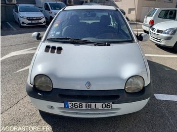 Voiture RENAULT