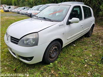 Voiture RENAULT
