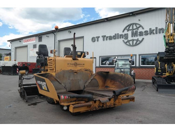 Finisseur CATERPILLAR AP300