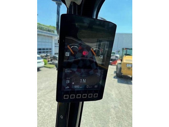 Chargeuse sur pneus CAT 908: photos 5