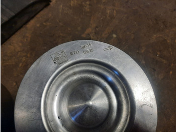 Scania  en crédit-bail Scania: photos 4