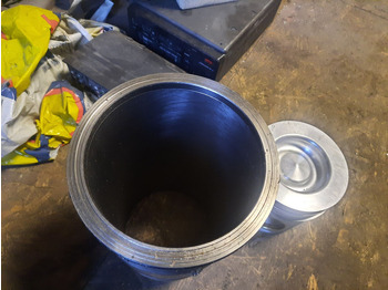 Scania  en crédit-bail Scania: photos 2