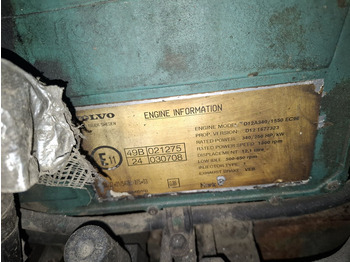 Moteur Volvo D12A: photos 3