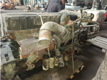 Moteur Volvo D12A: photos 2