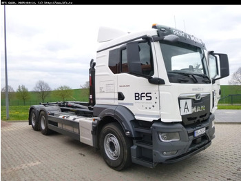 Camion ampliroll MAN TGS