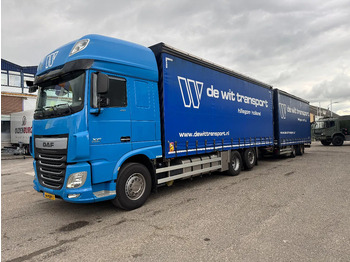Camion à rideaux coulissants DAF XF 460