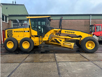Niveleuse VOLVO