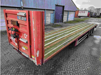 Semi-remorque plateau FRUEHAUF