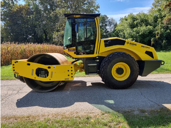 Compacteur BOMAG
