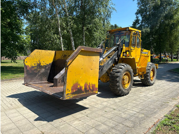Chargeuse sur pneus VOLVO BM 4300: photos 3