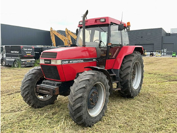 Tracteur agricole CASE IH