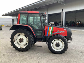 Tracteur agricole 1996 VALMET 6400 HI-TROL ALL-WHEEL DRIVE FARM TRACTOR: photos 5
