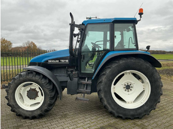 Tracteur agricole 1998 NEW HOLLAND TS115 ALL-WHEEL DRIVE FARM TRACTOR: photos 5