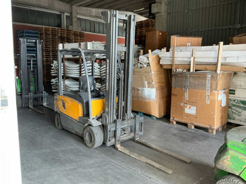 Chariot élévateur JUNGHEINRICH EFG