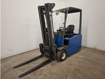 Chariot élévateur JUNGHEINRICH EFG