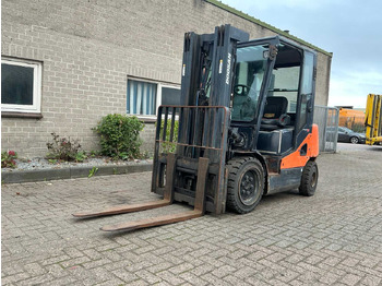 Chariot élévateur DOOSAN