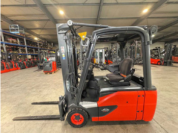 Chariot élévateur LINDE E16