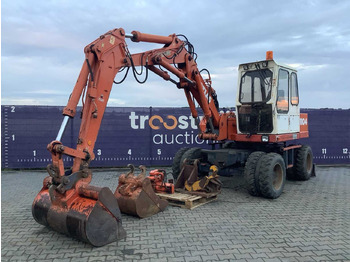 Pelle sur pneus ATLAS