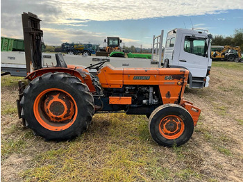Tracteur agricole Fiat 640F/8: photos 3