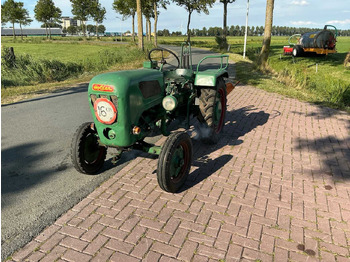 Tracteur agricole HOLDER