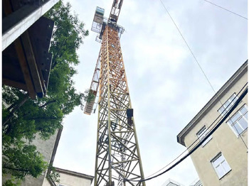 Grue à tour LIEBHERR