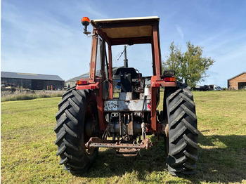 Tracteur agricole Massey Ferguson 1080: photos 4 Tracteur agricole Massey Ferguson 1080: photos 4