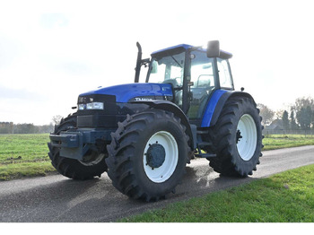Tracteur agricole NEW HOLLAND TM135
