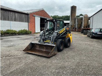Mini chargeuse New Holland L218 LOADER: photos 2