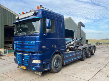 Camion DAF XF 105 460