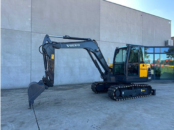 Pelle sur chenille VOLVO EC60C