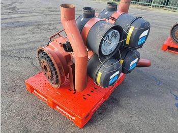 Engins de chantier Atlas-Copco XAS350: photos 4