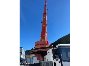 Grue mobile LIEBHERR LTM 1090/2