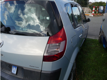 Voiture Voiture  Renault Scenic 1.9 DCI: photos 5