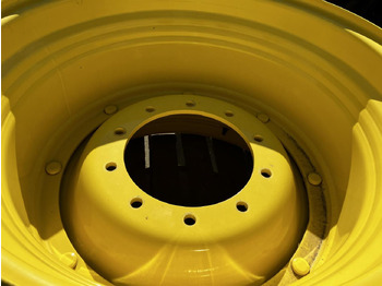 Pneu pour Machine agricole John Deere 20x30: photos 2 Pneu pour Machine agricole John Deere 20x30: photos 2