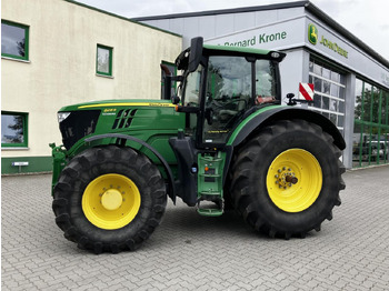 Tracteur agricole JOHN DEERE 6215R