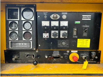 Groupe électrogène Atlas-Copco Komatsu 40 kVA Silent generatorset: photos 3