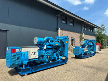 Groupe électrogène Cummins KTTA 19 G 450 kVA noodstroom generatorset as New ! 194 hours !: photos 2