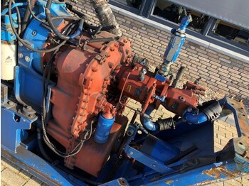 Moteur Sisu Valmet Diesel 74.234 ETA 181 HP diesel enine with ZF gearbox: photos 5