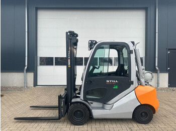 Chariot élévateur à gaz STILL RX70